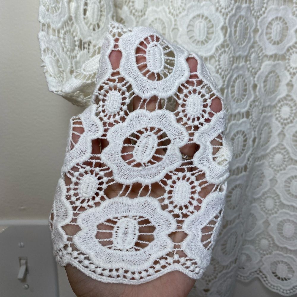 J. McLaughlin Loni Floral Eyelet Crochet Long Sleeve Blouse White Sz XS - Picture 6 of 11